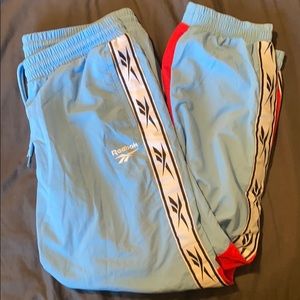 RETRO REEBOK TRACK/WIND PANTS